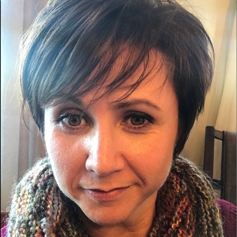 Meet your Posher, Veronica